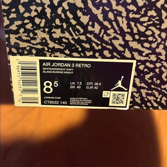 Air Jordan retro 3 - Picture 2 of 5